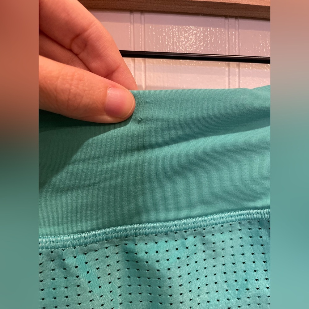 LULULEMON Speed Short (Mesh) in Bali Breeze Size 2 RARE HTF Unicorn - Picture 11 of 13